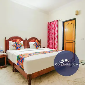 Hotel Fabhotel Singh